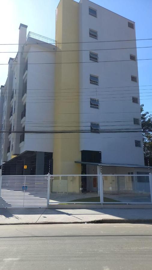 Jathy - Centro, Varanda Gourmet, Ar Condicionado, Piscina E Wi-Fi Ubatuba Kültér fotó
